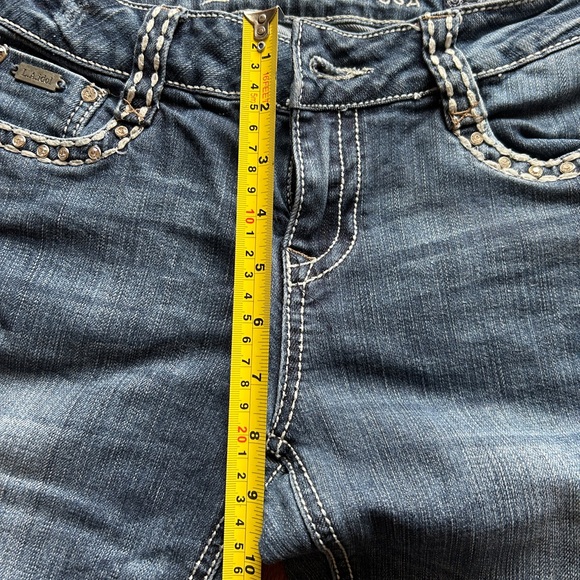 LA Idol USA Fleur de Lis Rhinestone Thick Stitch Jeans - Picture 14 of 14